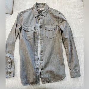 Banana Republic | Long Sleeve Gray Button Up Long Sleeve Top